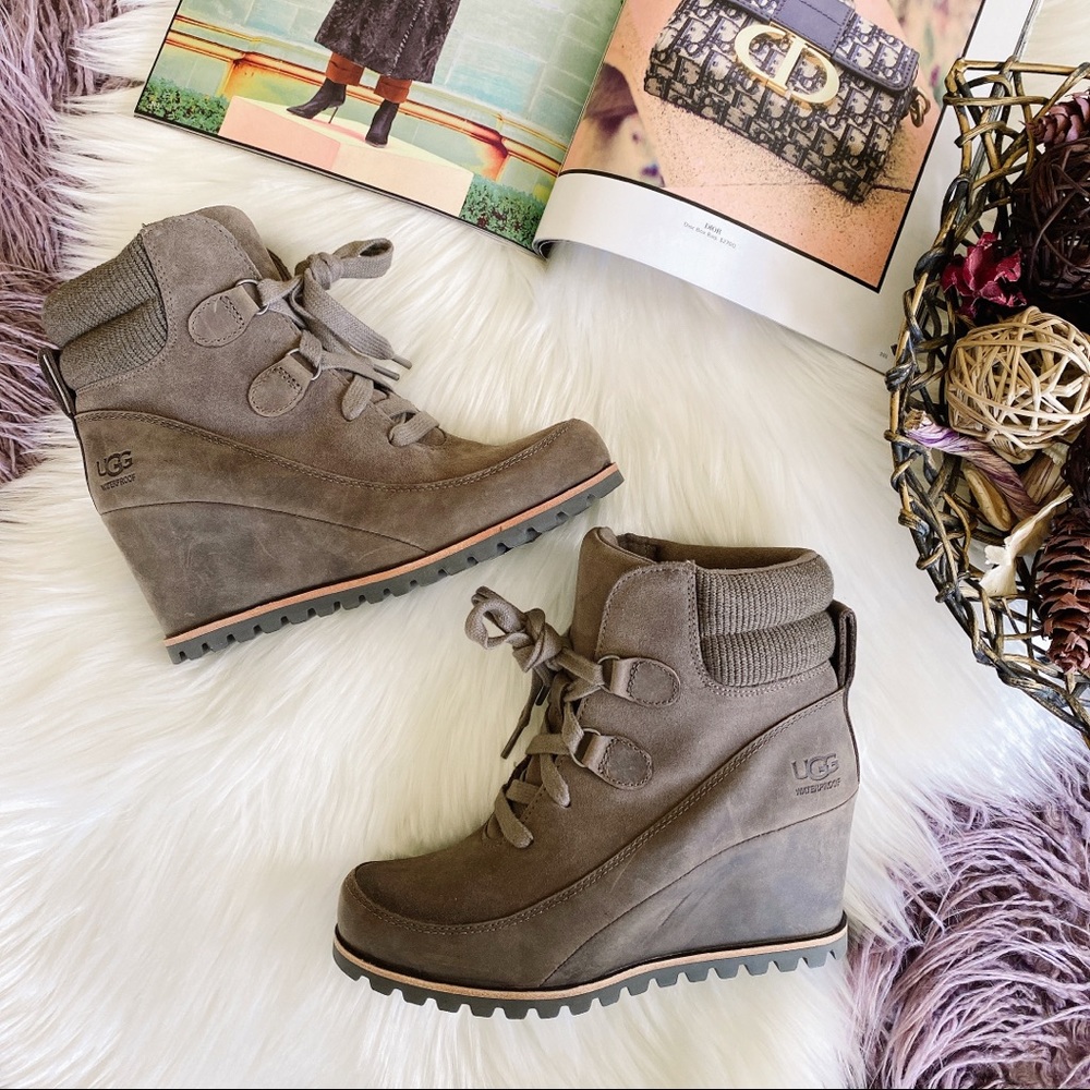UGG Kriston Waterproof Bootie